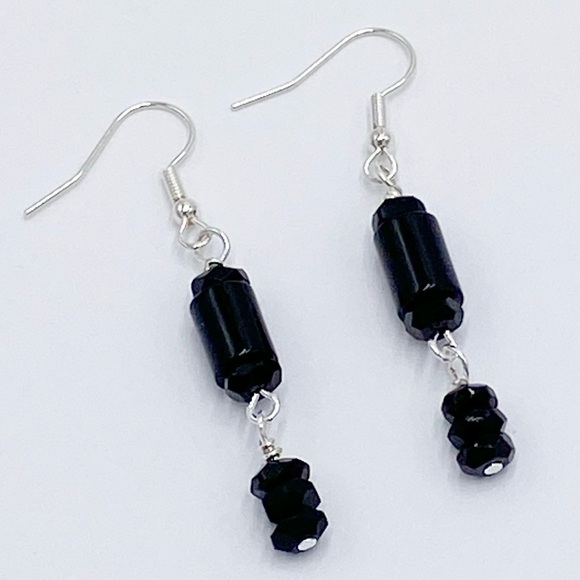 Black Glass Stone Dangle Earrings - Picture 1 of 5